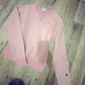 Champion sweater. Used. Pink.